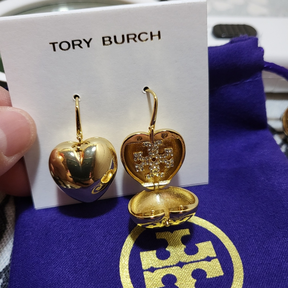 *** SOLD OUT *** Tory Burch Heart Locket Earrings - Picture 7 of 8